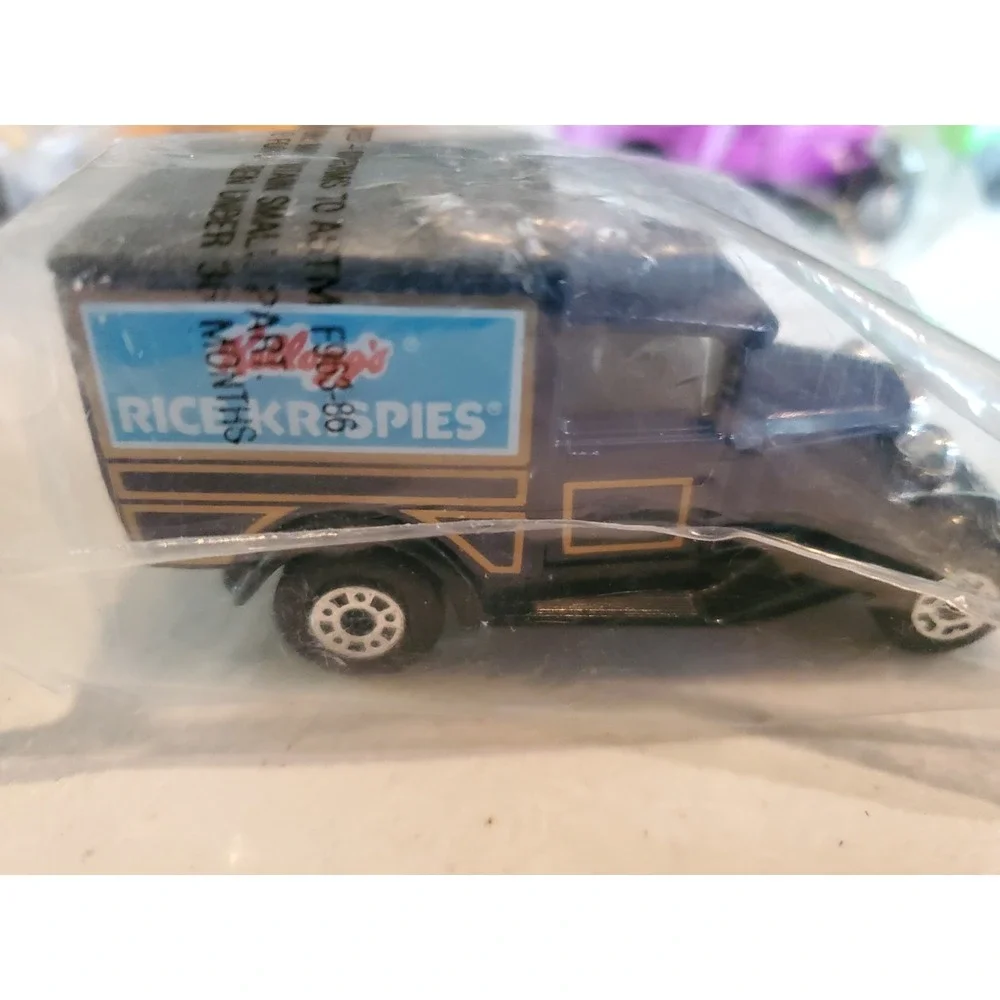 Vintage Kelloggs Matchbox Trucks